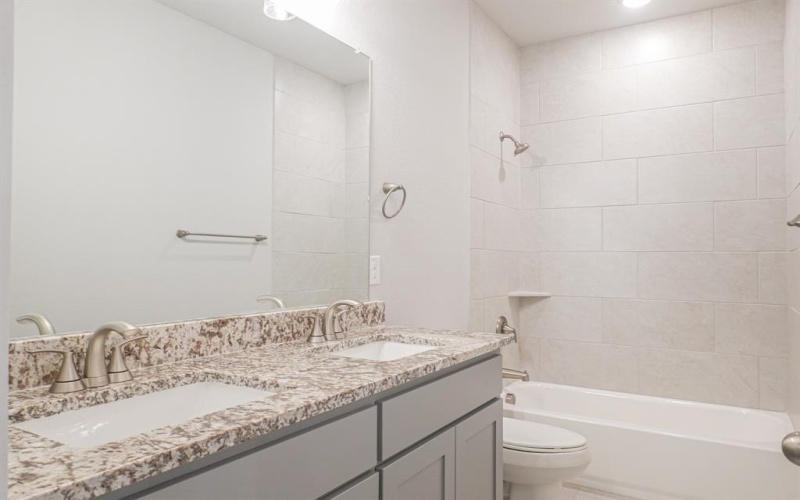 956 Tesslynn Avenue, Godley, TX 76044, 3 Habitaciones Habitaciones , ,2 BañosBaños,Residential,En Venta,956 Tesslynn Avenue,20701217
