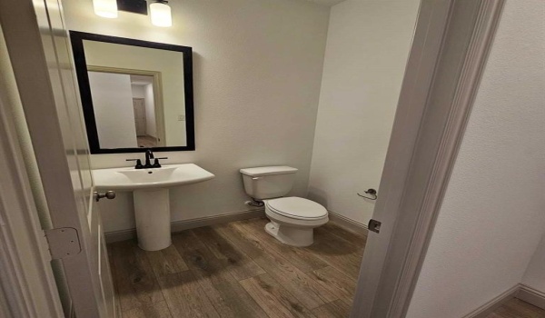 8865 Stablehand Mews, Frisco, TX 75035, 2 Bedrooms Bedrooms, ,2 BathroomsBathrooms,Residential Lease,For Rent,8865 Stablehand Mews,20701298