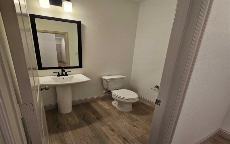 8865 Stablehand Mews, Frisco, TX 75035, 2 Bedrooms Bedrooms, ,2 BathroomsBathrooms,Residential Lease,For Rent,8865 Stablehand Mews,20701298