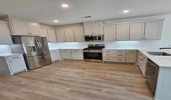 8865 Stablehand Mews, Frisco, TX 75035, 2 Bedrooms Bedrooms, ,2 BathroomsBathrooms,Residential Lease,For Rent,8865 Stablehand Mews,20701298