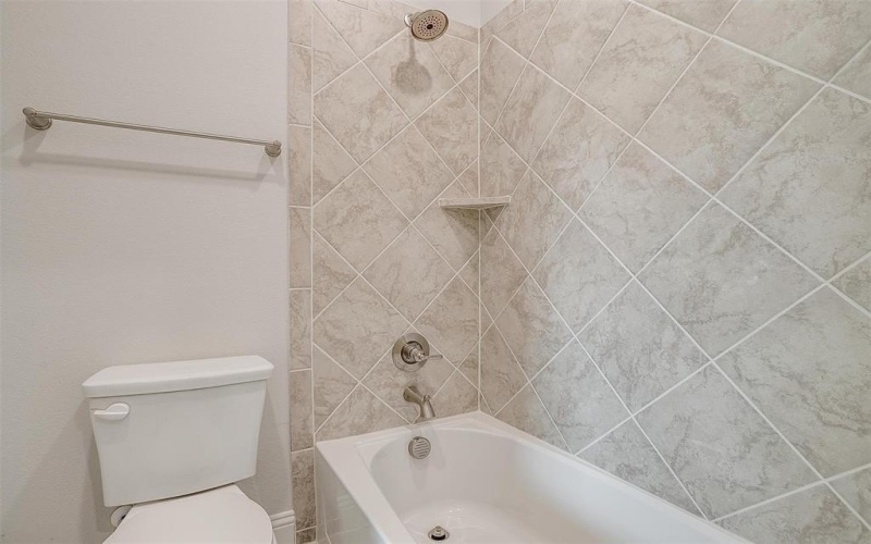 8230 Honeywell Avenue, Greenville, TX 75402, 4 Habitaciones Habitaciones , ,3 BañosBaños,Residential,En Venta,8230 Honeywell Avenue,20701408