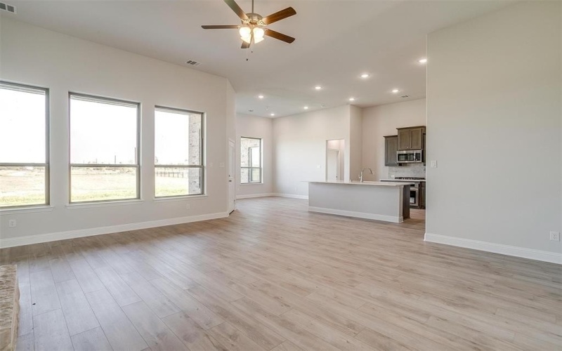 8230 Honeywell Avenue, Greenville, TX 75402, 4 Habitaciones Habitaciones , ,3 BañosBaños,Residential,En Venta,8230 Honeywell Avenue,20701408