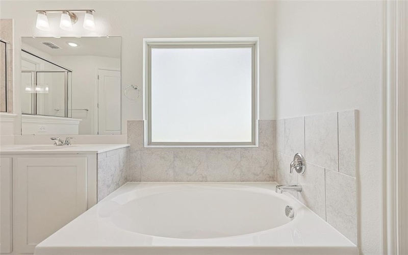 1124 Huntington Drive, Anna, TX 75409, 4 Habitaciones Habitaciones , ,3 BañosBaños,Residential,En Venta,1124 Huntington Drive,20701460