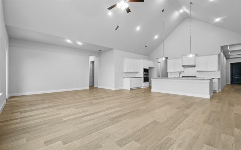305 Fire Blade Drive, Aledo, TX 76008, 4 Bedrooms Bedrooms, ,3 BathroomsBathrooms,Residential,For Sale,305 Fire Blade Drive,20701961