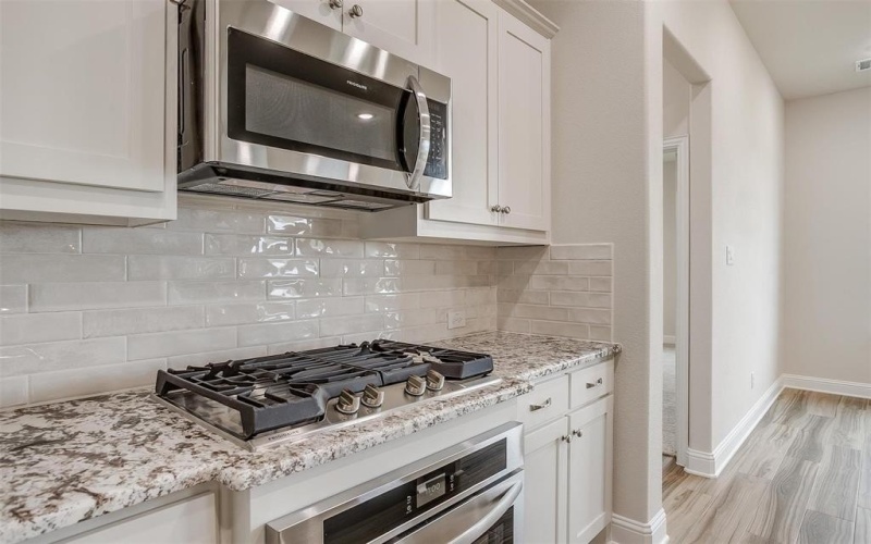 8240 Honeywell, Greenville, TX 75402, 5 Bedrooms Bedrooms, ,5 BathroomsBathrooms,Residential,For Sale,8240 Honeywell,20702095