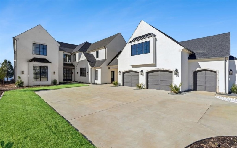 12115 Lighthouse Lane W, Malakoff, TX 75148, 9 Bedrooms Bedrooms, ,9 BathroomsBathrooms,Residential,For Sale,12115 Lighthouse Lane W,20702101