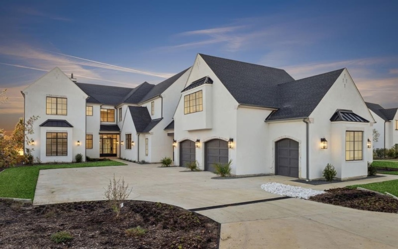 12115 Lighthouse Lane W, Malakoff, TX 75148, 9 Bedrooms Bedrooms, ,9 BathroomsBathrooms,Residential,For Sale,12115 Lighthouse Lane W,20702101