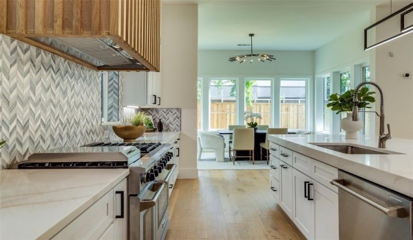 4426 Bonham Street, Dallas, TX 75229, 5 Bedrooms Bedrooms, ,6 BathroomsBathrooms,Residential,For Sale,4426 Bonham Street,20702328