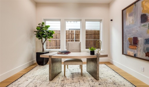 4426 Bonham Street, Dallas, TX 75229, 5 Bedrooms Bedrooms, ,6 BathroomsBathrooms,Residential,For Sale,4426 Bonham Street,20702328