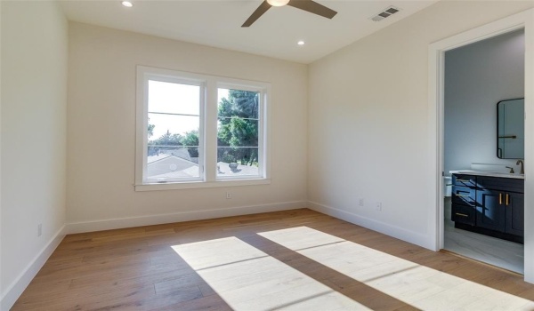 4426 Bonham Street, Dallas, TX 75229, 5 Bedrooms Bedrooms, ,6 BathroomsBathrooms,Residential,For Sale,4426 Bonham Street,20702328
