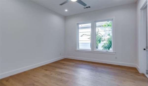 4426 Bonham Street, Dallas, TX 75229, 5 Bedrooms Bedrooms, ,6 BathroomsBathrooms,Residential,For Sale,4426 Bonham Street,20702328