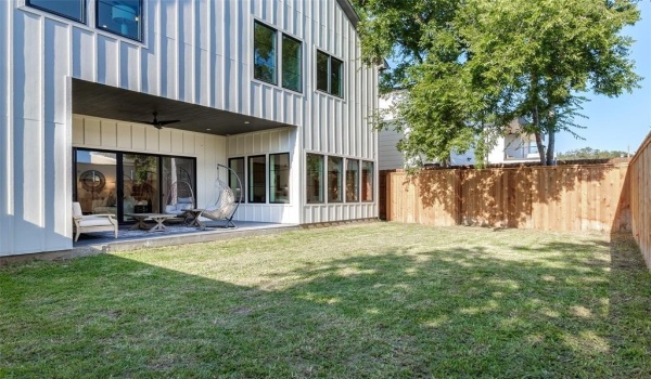 4426 Bonham Street, Dallas, TX 75229, 5 Bedrooms Bedrooms, ,6 BathroomsBathrooms,Residential,For Sale,4426 Bonham Street,20702328