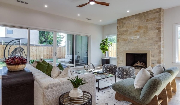 4426 Bonham Street, Dallas, TX 75229, 5 Bedrooms Bedrooms, ,6 BathroomsBathrooms,Residential,For Sale,4426 Bonham Street,20702328