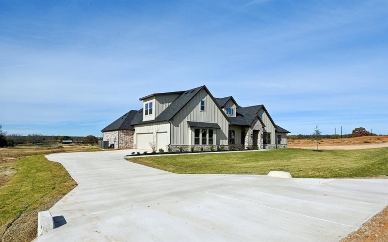 1024 Brock Heights, Brock, TX 76087, 4 Bedrooms Bedrooms, ,2 BathroomsBathrooms,Residential,For Sale,1024 Brock Heights,20702617