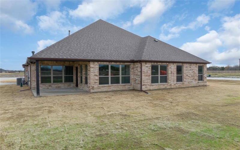 2750 Canvas Back Drive, Greenville, TX 75402, 4 Bedrooms Bedrooms, ,2 BathroomsBathrooms,Residential,For Sale,2750 Canvas Back Drive,20720803