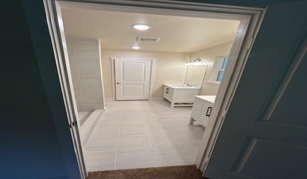 825 W Walker Street, Denison, TX 75020, 3 Habitaciones Habitaciones , ,2 BañosBaños,Residential,En Venta,825 W Walker Street,20721058