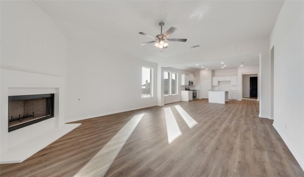 624 Juneau Street, Gainesville, TX 76240, 4 Bedrooms Bedrooms, ,2 BathroomsBathrooms,Residential,For Sale,624 Juneau Street,20721354