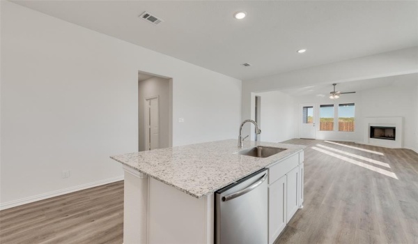 624 Juneau Street, Gainesville, TX 76240, 4 Bedrooms Bedrooms, ,2 BathroomsBathrooms,Residential,For Sale,624 Juneau Street,20721354