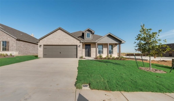 624 Juneau Street, Gainesville, TX 76240, 4 Bedrooms Bedrooms, ,2 BathroomsBathrooms,Residential,For Sale,624 Juneau Street,20721354