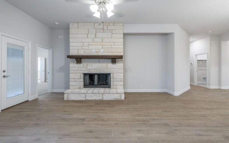 133 Winterwood Drive, Lavon, TX 75166, 4 Habitaciones Habitaciones , ,2 BañosBaños,Residential,En Venta,133 Winterwood Drive,20721498
