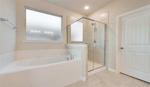 704 Juneau Street, Gainesville, TX 76240, 4 Bedrooms Bedrooms, ,2 BathroomsBathrooms,Residential,For Sale,704 Juneau Street,20721554