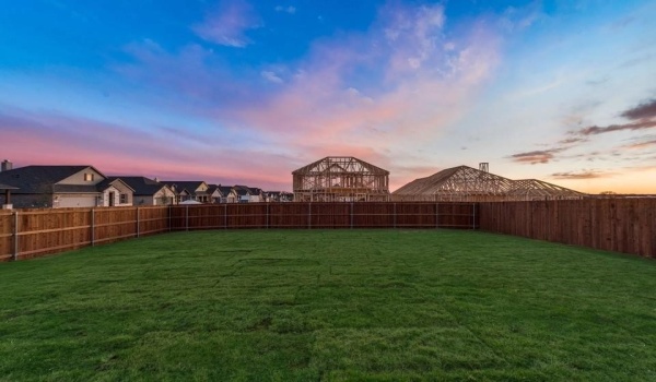 3530 Austin Street, Gainesville, TX 76240, 4 Bedrooms Bedrooms, ,3 BathroomsBathrooms,Residential,For Sale,3530 Austin Street,20721775