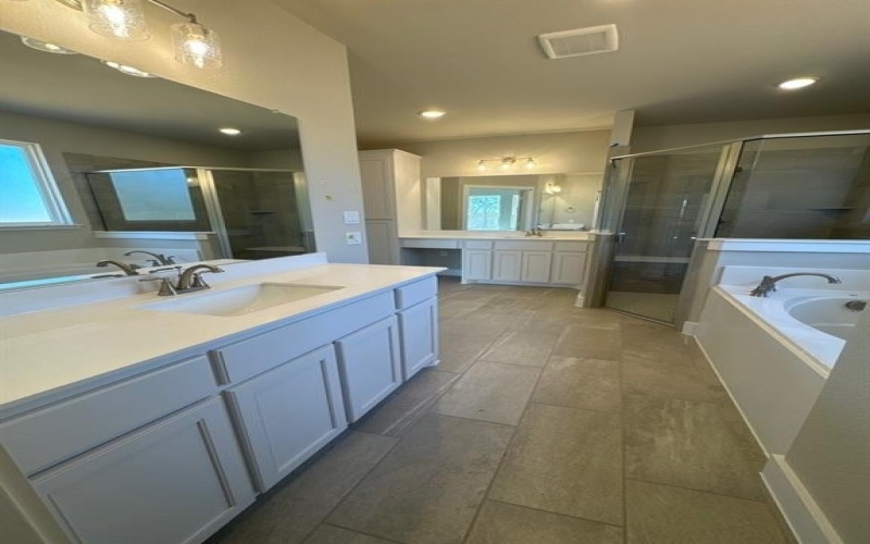 5204 Indian Ridge, Alvarado, TX 76009, 4 Habitaciones Habitaciones , ,3 BañosBaños,Residential,En Venta,5204 Indian Ridge,20721928