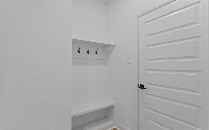 1048 Almond Blossom Circle, Crowley, TX 76036, 3 Habitaciones Habitaciones , ,2 BañosBaños,Residential,En Venta,1048 Almond Blossom Circle,20722506