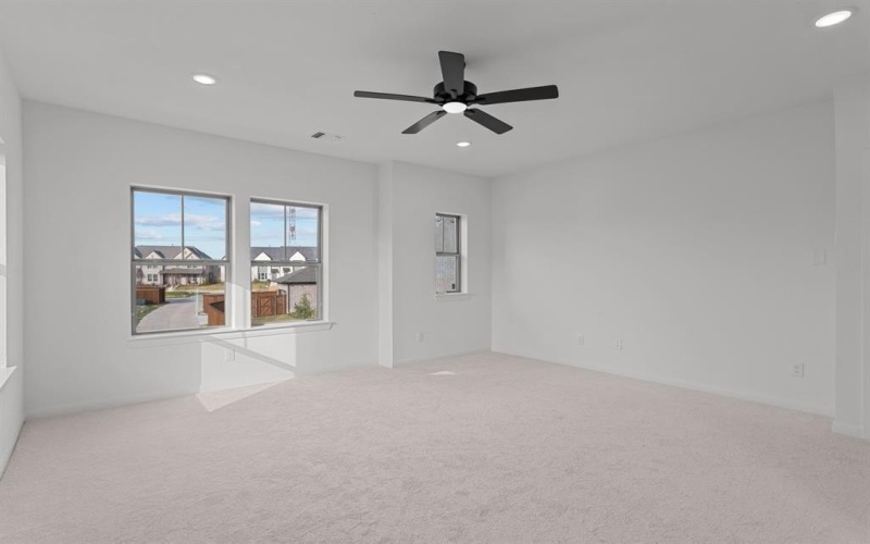 1048 Almond Blossom Circle, Crowley, TX 76036, 3 Habitaciones Habitaciones , ,2 BañosBaños,Residential,En Venta,1048 Almond Blossom Circle,20722506