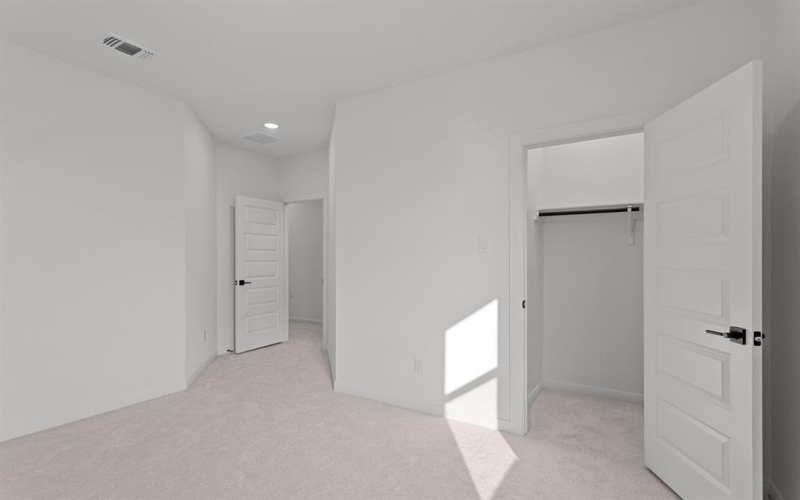 1048 Almond Blossom Circle, Crowley, TX 76036, 3 Habitaciones Habitaciones , ,2 BañosBaños,Residential,En Venta,1048 Almond Blossom Circle,20722506
