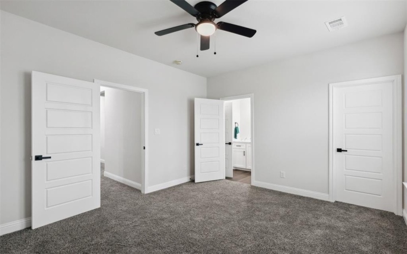 5328 Tobey Court, Fort Worth, TX 76126, 4 Bedrooms Bedrooms, ,3 BathroomsBathrooms,Residential,For Sale,5328 Tobey Court,20722688