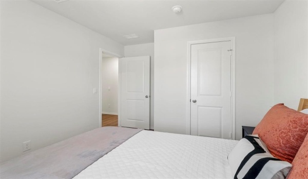 2409 Burleson Drive, Sherman, TX 75090, 3 Bedrooms Bedrooms, ,2 BathroomsBathrooms,Residential Lease,For Rent,2409 Burleson Drive,20722736