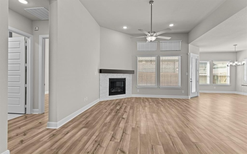 4730 Prairie Crest Lane, Arlington, TX 76005, 2 Habitaciones Habitaciones , ,2 BañosBaños,Residential,En Venta,4730 Prairie Crest Lane,20722741