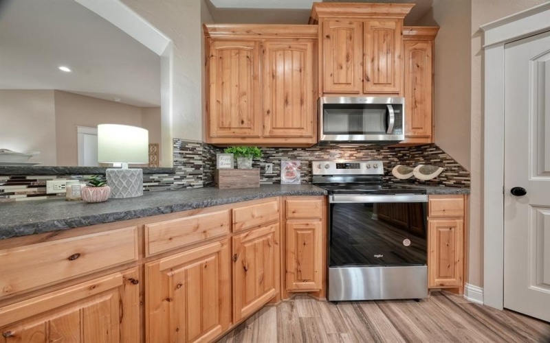 701 Linus Lane, Lindale, TX 75771, 3 Bedrooms Bedrooms, ,2 BathroomsBathrooms,Residential,For Sale,701 Linus Lane,20724295