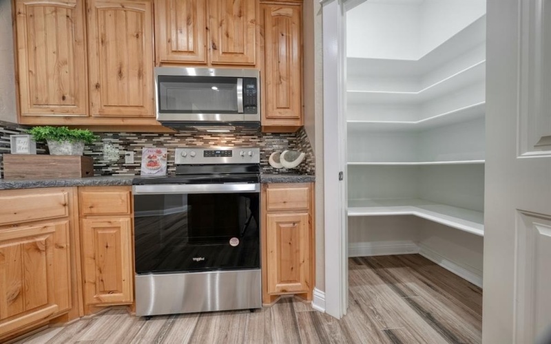 701 Linus Lane, Lindale, TX 75771, 3 Bedrooms Bedrooms, ,2 BathroomsBathrooms,Residential,For Sale,701 Linus Lane,20724295