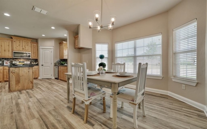 701 Linus Lane, Lindale, TX 75771, 3 Bedrooms Bedrooms, ,2 BathroomsBathrooms,Residential,For Sale,701 Linus Lane,20724295
