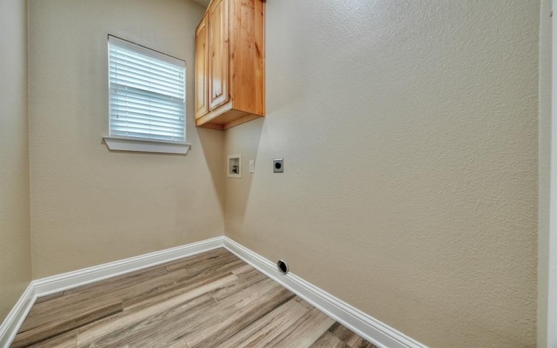 701 Linus Lane, Lindale, TX 75771, 3 Bedrooms Bedrooms, ,2 BathroomsBathrooms,Residential,For Sale,701 Linus Lane,20724295