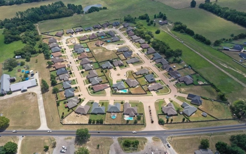 701 Linus Lane, Lindale, TX 75771, 3 Bedrooms Bedrooms, ,2 BathroomsBathrooms,Residential,For Sale,701 Linus Lane,20724295