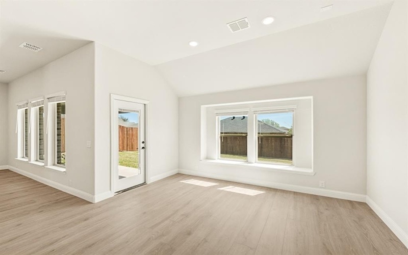 2617 Lila Street, Burleson, TX 76028, 3 Bedrooms Bedrooms, ,2 BathroomsBathrooms,Residential,For Sale,2617 Lila Street,20724416