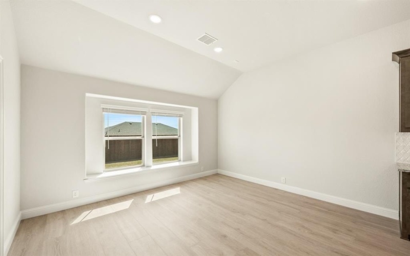 2617 Lila Street, Burleson, TX 76028, 3 Bedrooms Bedrooms, ,2 BathroomsBathrooms,Residential,For Sale,2617 Lila Street,20724416