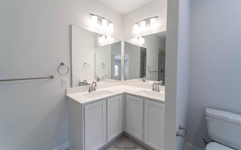 2119 Milligan Street, Forney, TX 75126, 3 Bedrooms Bedrooms, ,2 BathroomsBathrooms,Residential,For Sale,2119 Milligan Street,20715705