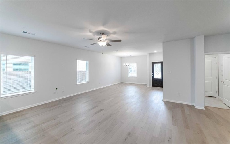 2119 Milligan Street, Forney, TX 75126, 3 Bedrooms Bedrooms, ,2 BathroomsBathrooms,Residential,For Sale,2119 Milligan Street,20715705