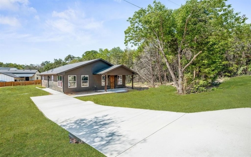 3610 Broken Bow Drive, Granbury, TX 76048, 3 Habitaciones Habitaciones , ,2 BañosBaños,Residential,En Venta,3610 Broken Bow Drive,20716052