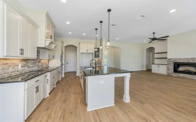 3043 Sunrise Trail, Weatherford, TX 76088, 4 Bedrooms Bedrooms, ,3 BathroomsBathrooms,Residential,For Sale,3043 Sunrise Trail,20716987