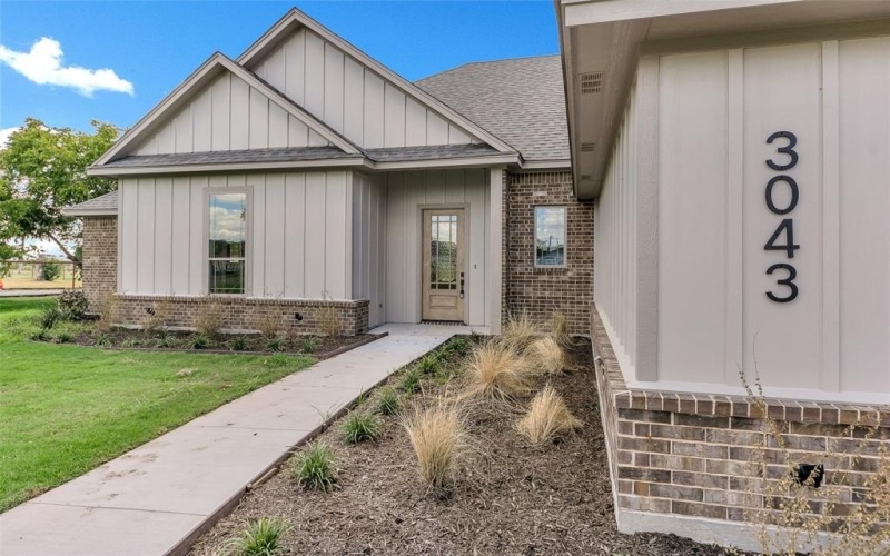 3043 Sunrise Trail, Weatherford, TX 76088, 4 Bedrooms Bedrooms, ,3 BathroomsBathrooms,Residential,For Sale,3043 Sunrise Trail,20716987