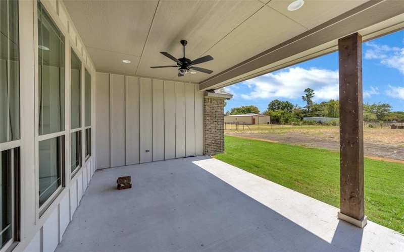 3043 Sunrise Trail, Weatherford, TX 76088, 4 Bedrooms Bedrooms, ,3 BathroomsBathrooms,Residential,For Sale,3043 Sunrise Trail,20716987