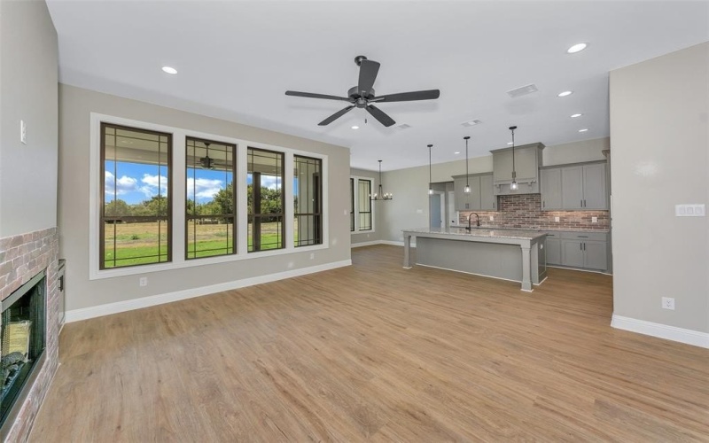 3037 Sunrise Trail, Weatherford, TX 76088, 4 Bedrooms Bedrooms, ,3 BathroomsBathrooms,Residential,For Sale,3037 Sunrise Trail,20717004