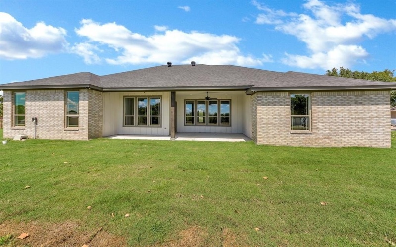 3037 Sunrise Trail, Weatherford, TX 76088, 4 Bedrooms Bedrooms, ,3 BathroomsBathrooms,Residential,For Sale,3037 Sunrise Trail,20717004