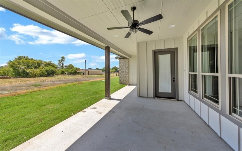 3037 Sunrise Trail, Weatherford, TX 76088, 4 Bedrooms Bedrooms, ,3 BathroomsBathrooms,Residential,For Sale,3037 Sunrise Trail,20717004
