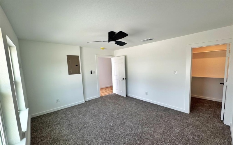 1985 Bourland Street, Greenville, TX 75401, 6 Bedrooms Bedrooms, ,5 BathroomsBathrooms,Residential Multi Family,For Sale,1985 Bourland Street,20718113